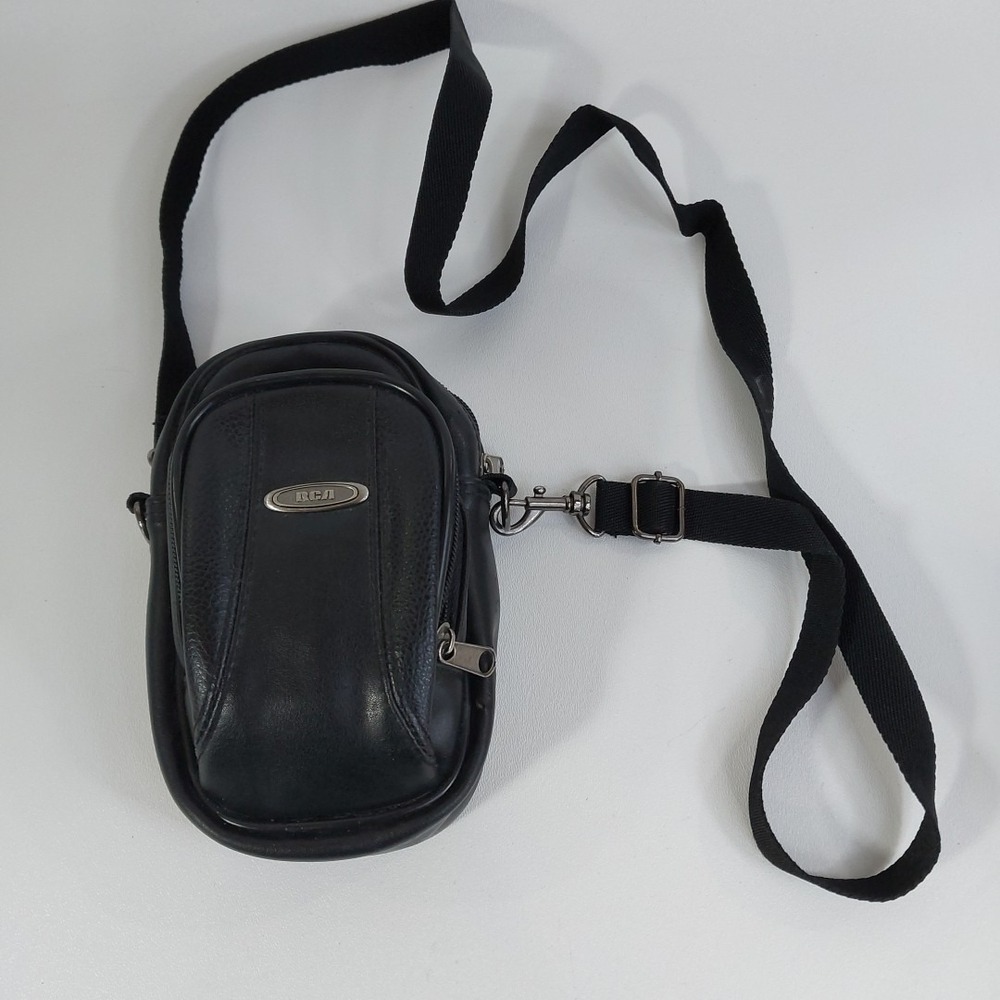 RCA Camera Case Has Strap and Belt loop 2 pouches